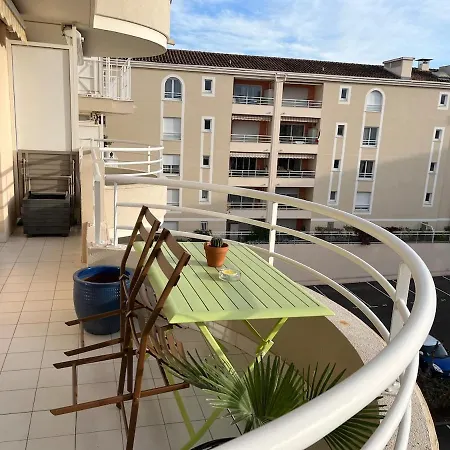 Apartman Lumineux T2 - Calme - Piscine - Plages