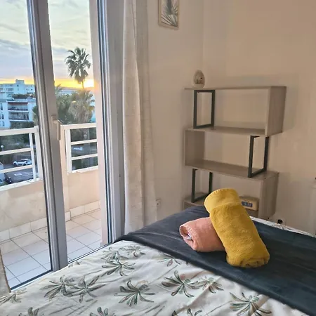 Lumineux T2 - Calme - Piscine - Plages * Saint-Raphaël